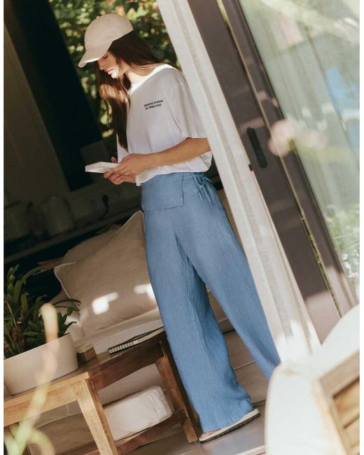 Oysho Blue 100% Linen Straight-leg Trousers With Turn-up Waist