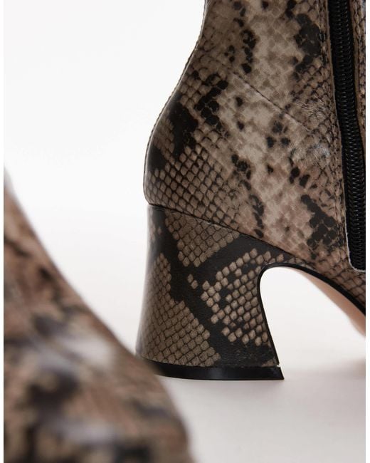 Schuh Brown Brenna Sock Boots