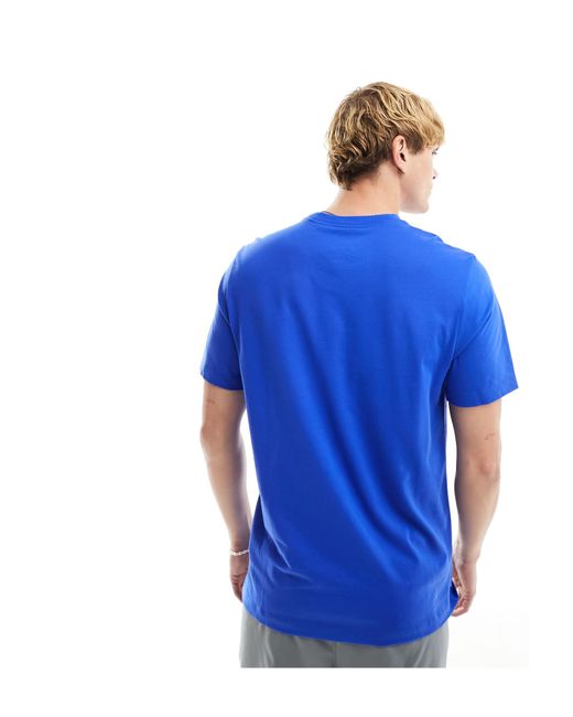 Camiseta azul real con estampado gráfico del logo swoosh dri-fit Nike de hombre de color Blue