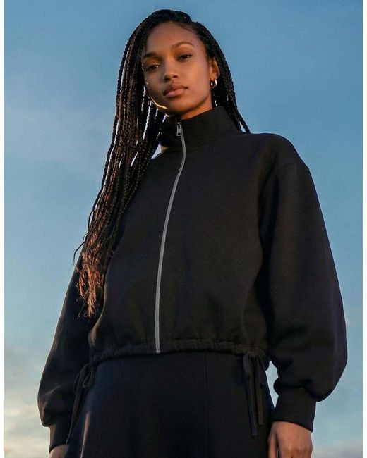 HYPEDROP Natural Zipped Sweatshirt