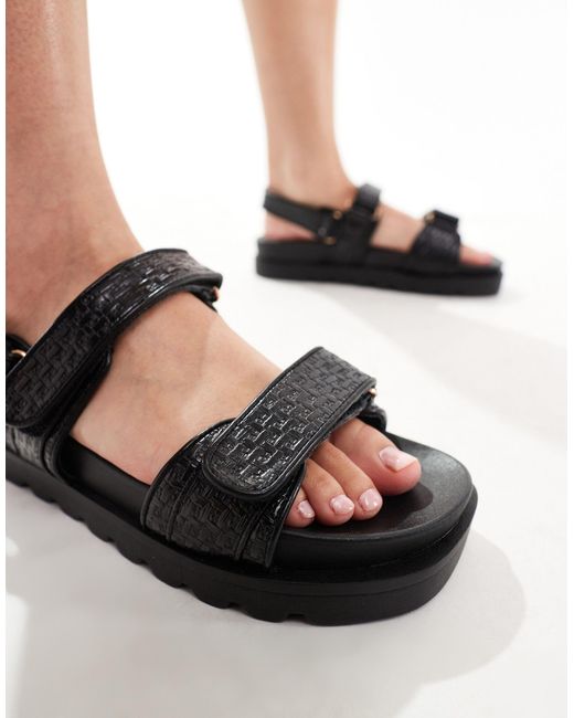 Truffle Collection Black Braided Strap Footbed Sandals