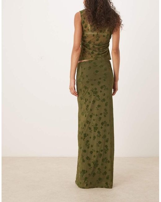 Falda Larga Verde Con Patrón Floral Flocado De Tejido Transparente De (Parte De Un Conjunto) ASOS de color Natural