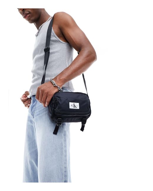 Calvin Klein Ck jeans – sport essentials – kameratasche zum umhängen in White für Herren