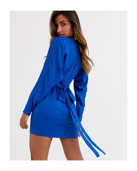 ASOS Satijnen Mini-jurk Met Vleermuismouwen En Strikceintuur in het Blue