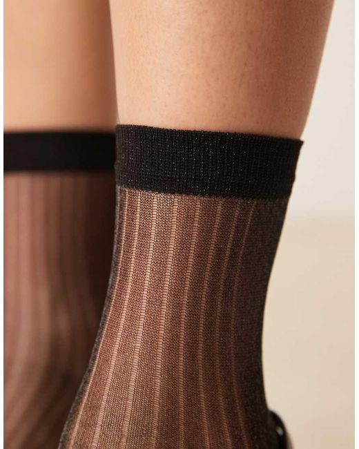 Calcetines Negros Transparentes Con Acabado Efecto Purpurina Plateada De ASOS de color Natural