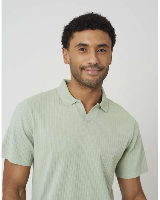 Brave Soul Green Trophy Neck Polo Shirt for men