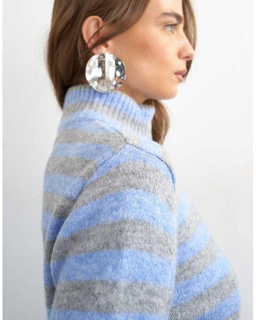 TOPSHOP Blue Knitted Zip Up Cardigan