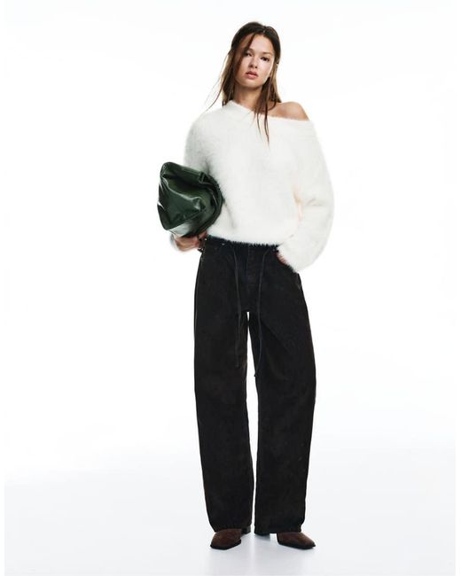 Pull&Bear White Asymmetric Faux Fur Sweater