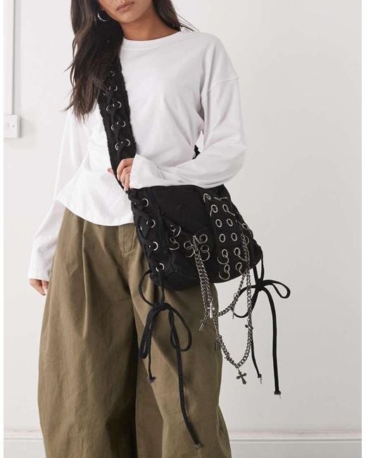 MINGA LONDON バック Minga London Washed Twill Eyelet Cross Body Bag in Black | Lyst UK
