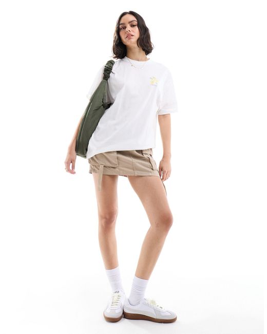 T-shirt oversize avec imprimé carte postale Miss Selfridge en coloris White