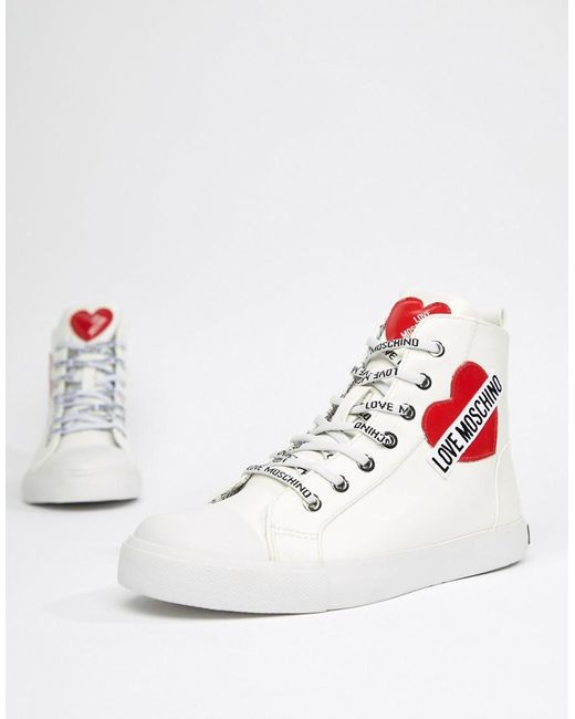 Sneakers alte con cuoreLove Moschino in Seta di colore Bianco | Lyst