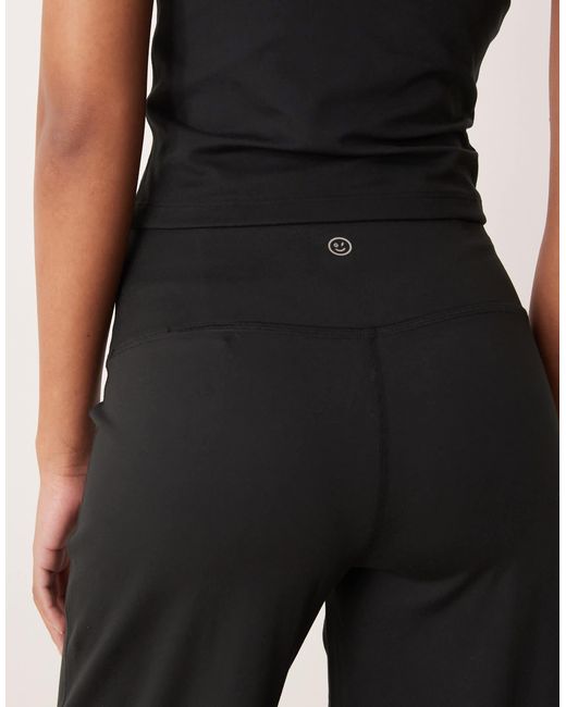 Hollister Black Gilly Hicks Ultra High Rise Wide Leg Trousers With Internal Back Pocket Co-Ord