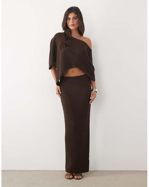 Missy Empire Brown Ribbed Knit Maxi Skirt Co-Ord