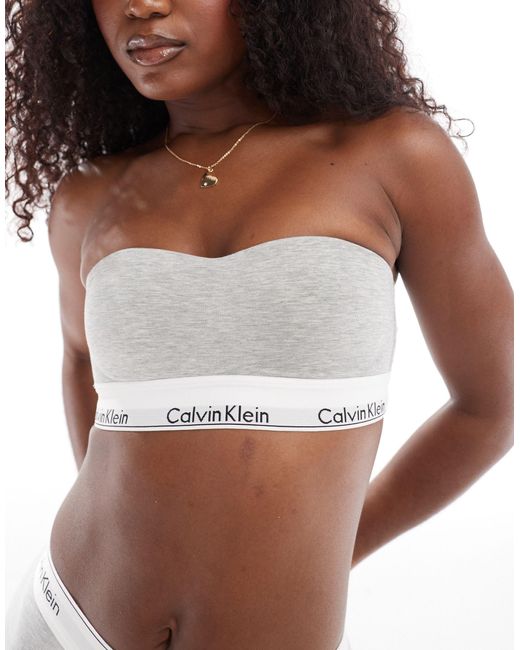 Modern cotton - brassière a fascia leggermente foderata grigia di Calvin Klein in Brown