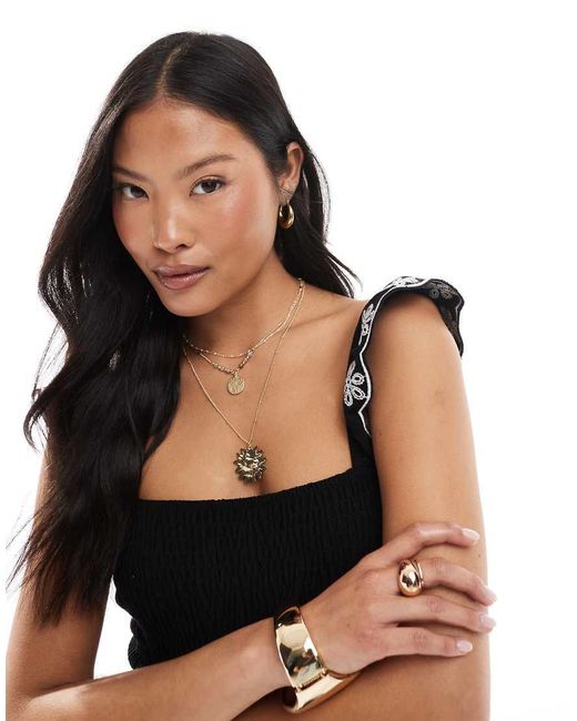 Miss Selfridge Geborduurde Playsuit Met Ruches Aan De Mouwen in het Black