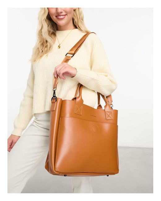 Maxi borsa con tasca color cuoio di Claudia Canova in Orange