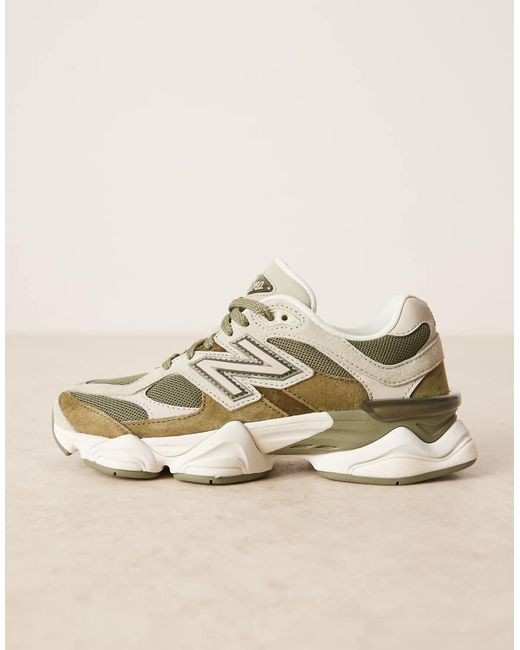 New Balance Natural 9060 Trainers