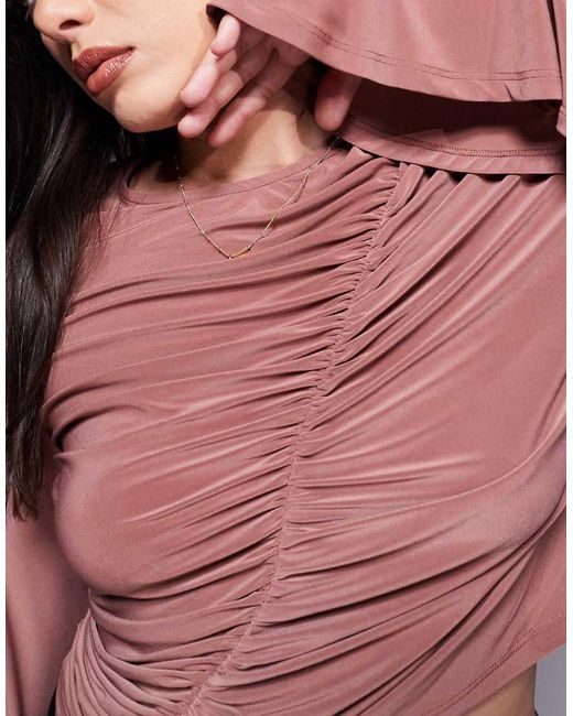 Top De Manga Larga Acampanada Con Detalle Fruncido Asimétrico De Asos Design Curve-Marrón ASOS de color Brown