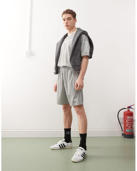 Umbro Football – shorts in Natural für Herren