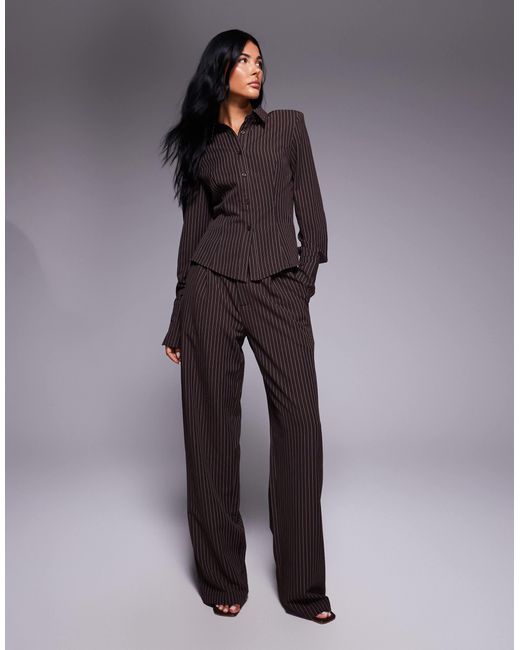 Kaiia Gray – exclusive – taillierte bluse