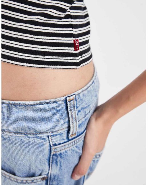 Essential di Levi's in White