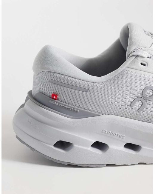 On Shoes White Cloudrunner 3 Running Trainers for men