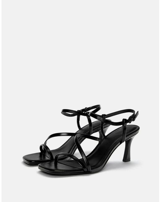 Pull&Bear Sandalen Met Hak En Bandjes in het White