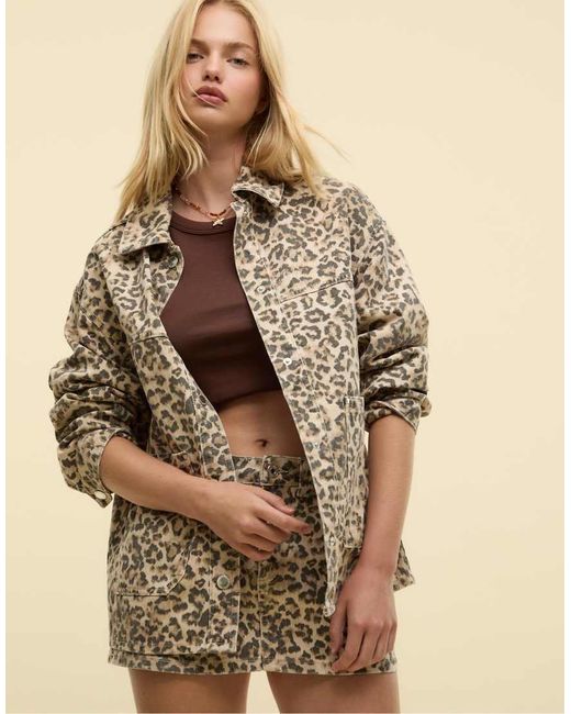 Stradivarius Natural Leopard Print Twill Jacket With Pockets