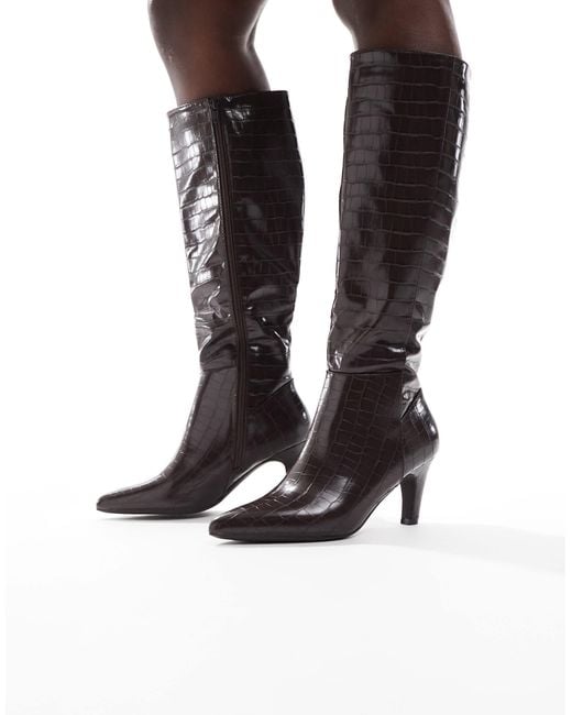 SEQWL White Starburst Knee Boots
