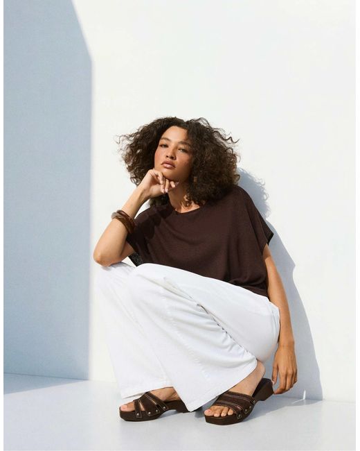 Stradivarius Brown Flache lederclogs