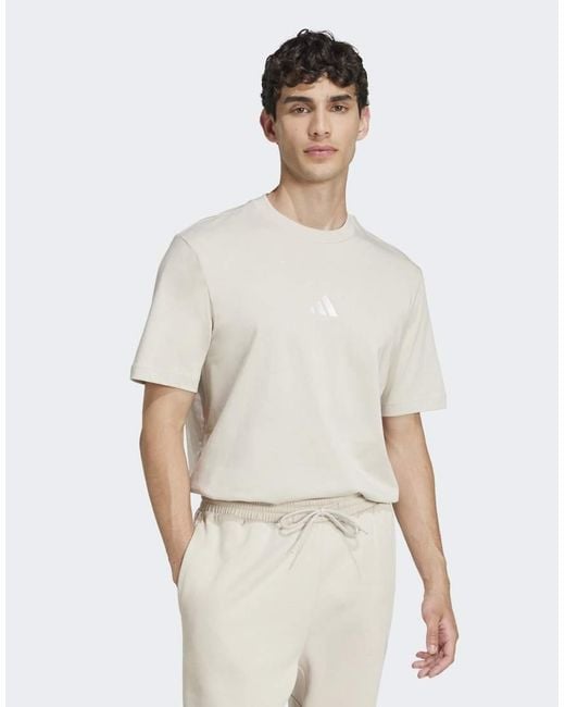 Adidas Originals White Essentials Small Logo Single Jersey Tee for men