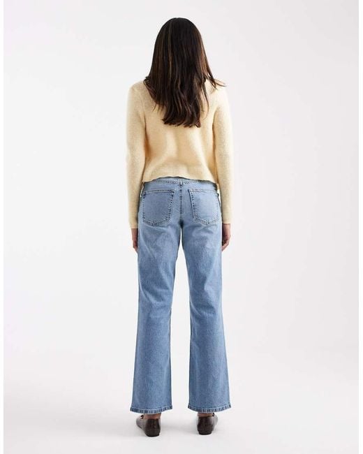 Vaqueros Azul Claro Medio Cómodos Y Elásticos De Pernera Recta De Asos Design Maternity ASOS de color Blue