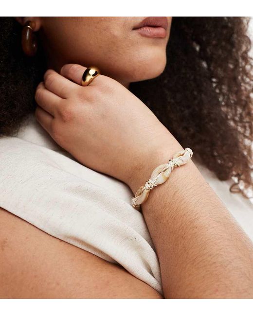 Pulsera Con Diseño De Conchas Sintéticas Y Cuentas Doradas De Asos Design Curve ASOS de color Natural