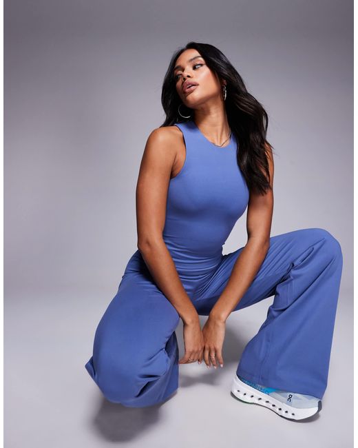 4505 Blue – icon – weiches, hochgeschlossenes tanktop