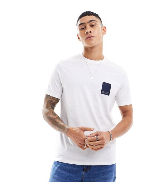 T-shirt avec encadré à logo sur la poitrine - cassé Armani Exchange pour homme en coloris White