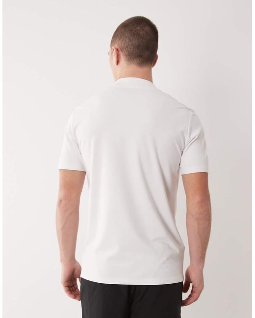 Mango White Performance Thermal Insulating T-shirt for men