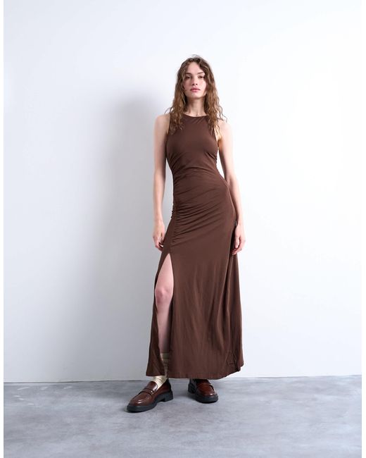 TOPSHOP Brown – gerafftes maxikleid