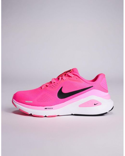 Nike Pink – structure 26 – sneaker