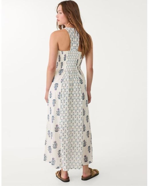Vestito Midi di Stradivarius in White