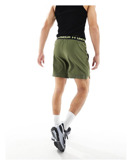 Pantalones cortos Under Armour de hombre de color Green