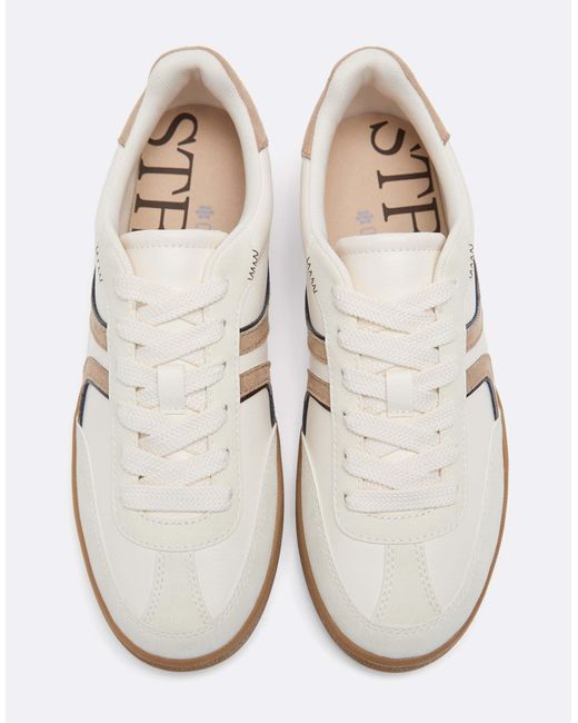Stradivarius White S011 basic retro-sneaker