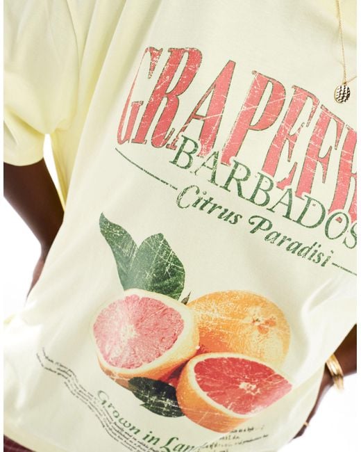 Asos design curve - t-shirt boyfriend limone con grafica con pompelmi di ASOS in Multicolor