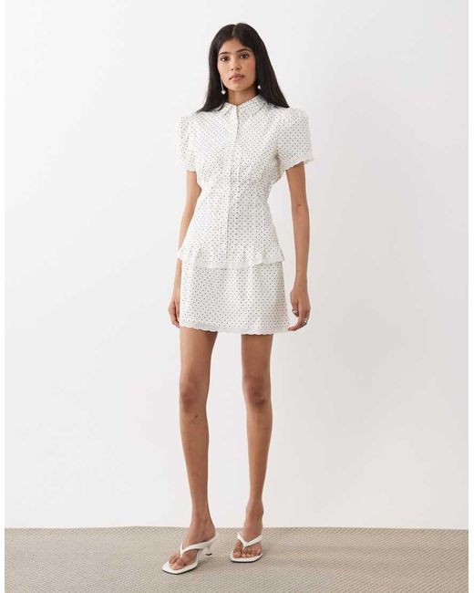 WeWoreWhat White Cinched Button Up Top