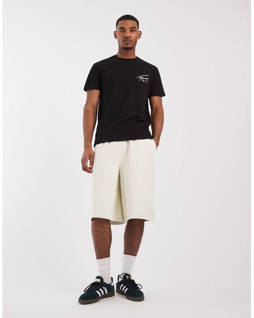 Tommy Hilfiger Black Regular Signature Detail Print T-shirt for men