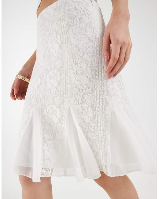 Motel White Co-ord Sawida Midi Floral Lace Skirt