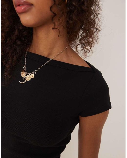 Gina Tricot Slim-Fit Geribbelde Top Met Korte Mouwen En Boothals in het Black