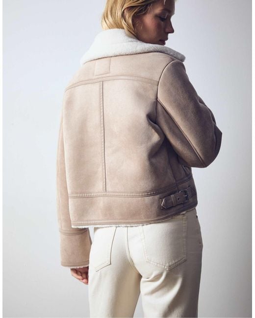 Stradivarius White – wildlederimitat-bikerjacke
