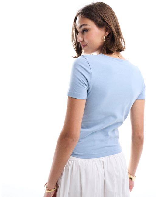 T-shirt crop top ajusté ASOS en coloris Blue