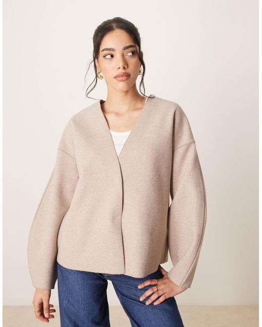 Vila Natural Clean Cropped Lightweight Jacket