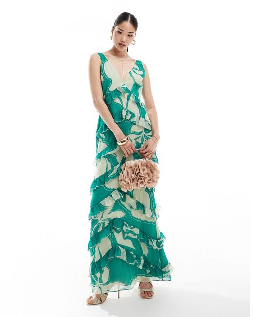 Exclusivité asos - - piper - robe longue volantée à fleurs - jade Pretty Lavish en coloris Green